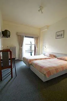 Zeeparel Budget Hotel 2*